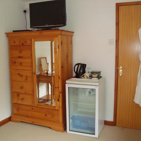 The Farmhouse Lochmeyler Llandeloy Chambre photo